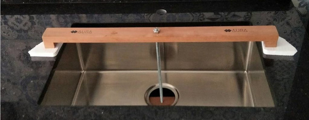 Aura Sink with leakproof technology
