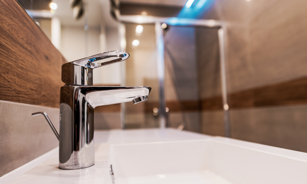 Modern Bathroom Sink with Lever Style Faucet