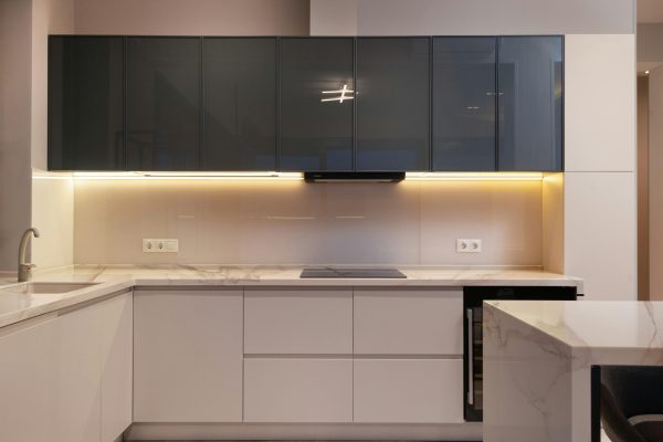 6337 pexels-heyho-7005291 down