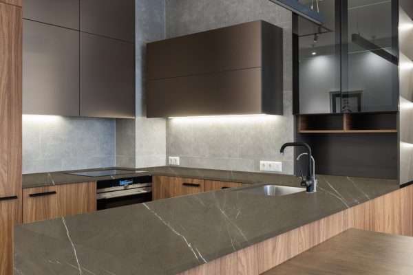 6600 pexels-max-rahubovskiy-6489127 (2) down