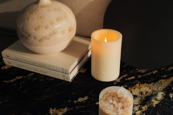 Titanium Gold melyna-cote-hdGlIYYKcGw-unsplash copy