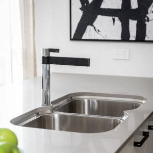 things to consider before buying a kitchen sink